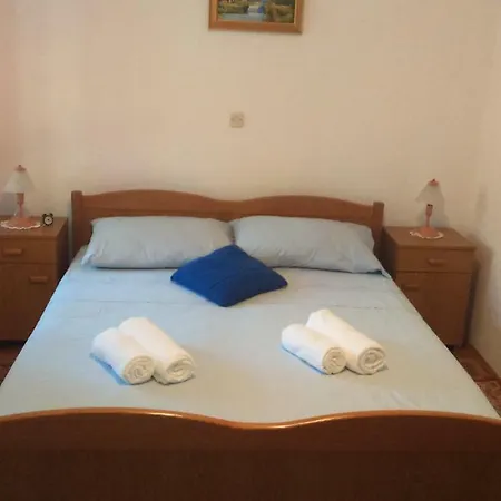 Apartman Lucic Ston