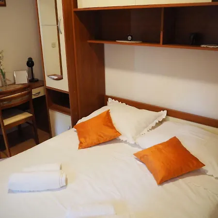 Apartman Lucic *